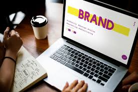 Branding Your New Startup: How to Build a Memorable Identity Without Burning Out (or Your Budget)