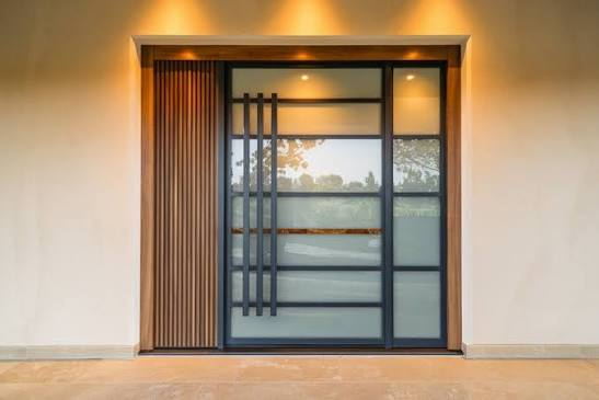 Choosing Durable and Stylish Steel Doors for Your Home