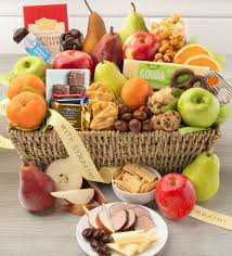 How Gourmet Food and Gift Baskets Complement Sympathy Flowers 